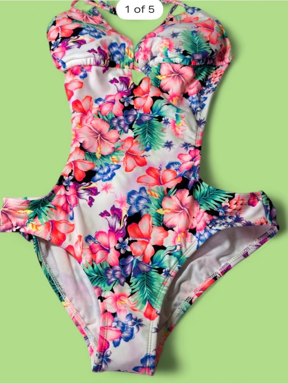 Women’s Floral One-Piece / monokini Swimsuit - Vibrant Tropical Print M 7-9